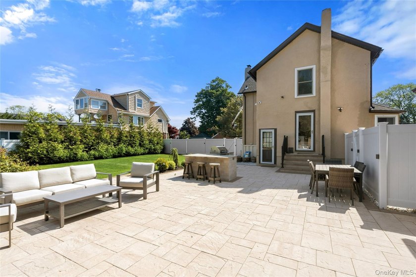 I am excited to share the details of a truly immaculate, move-in - photo 19
