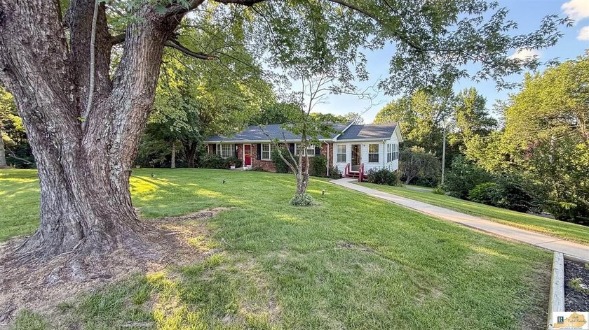 Welcome to 3088 Finney Road, Glasgow, KY-a beautiful ranch-style - photo 19
