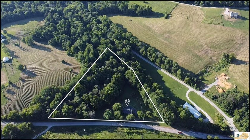 Welcome to 3088 Finney Road, Glasgow, KY-a beautiful ranch-style - photo 25