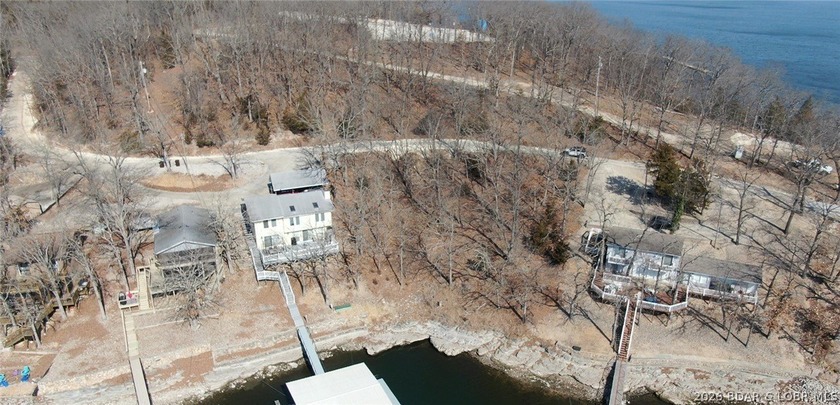 LAKE OF THE OZARKS - A very short walk to Paradise. Awesome - photo 6