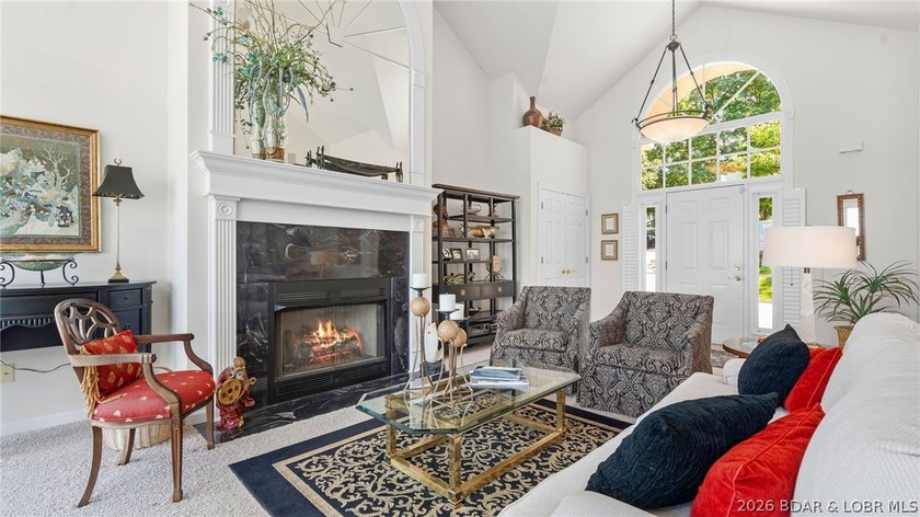 Luxury living with breathtaking views at the 20 MM of the Lake - photo 30