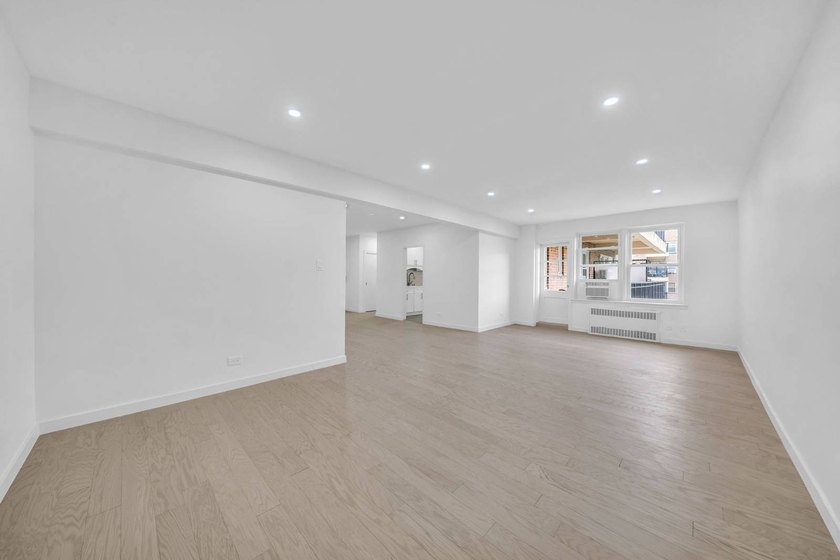 Welcome to Cryder Point. This sun-filled 1-bedroom, 1-bath co-op - photo 3