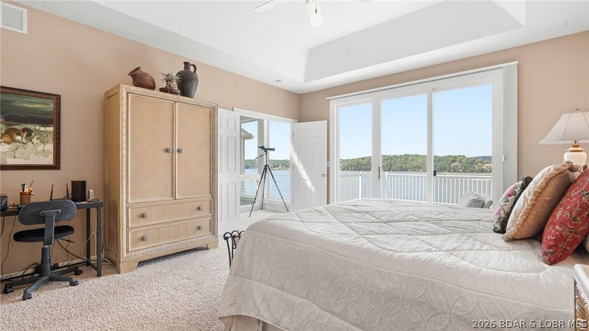 Luxury living with breathtaking views at the 20 MM of the Lake - photo 39