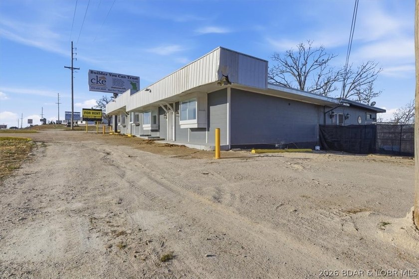 Rare opportunity to acquire a fully occupied mixed-use - photo 14
