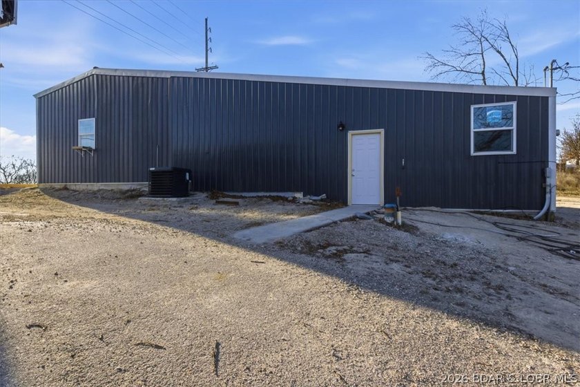 Rare opportunity to acquire a fully occupied mixed-use - photo 18