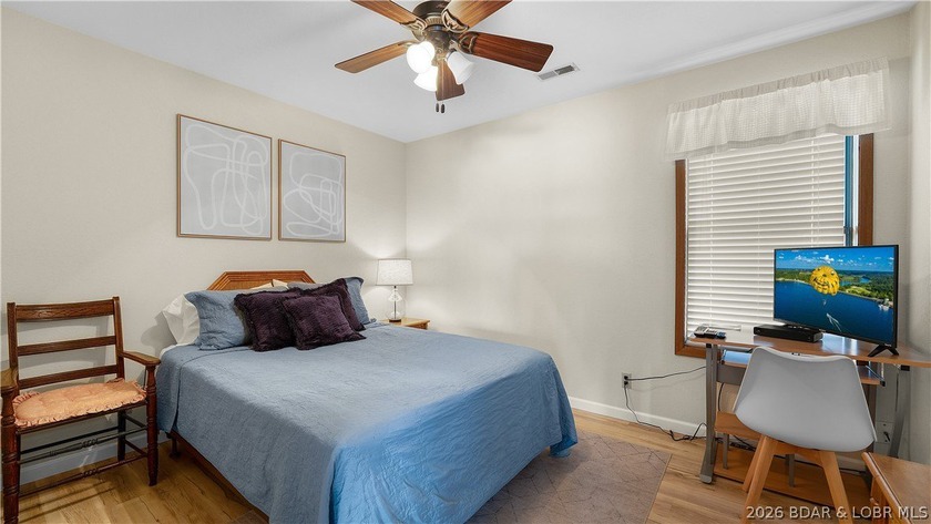 Discover the perfect waterfront retreat in the heart of Osage - photo 9