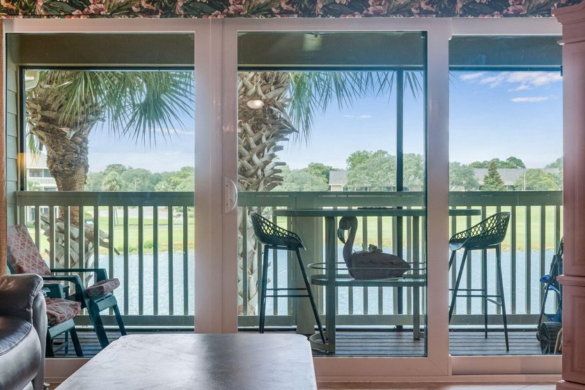 This beautiful 2 bedroom PLUS loft, making the condo live like a - photo 19