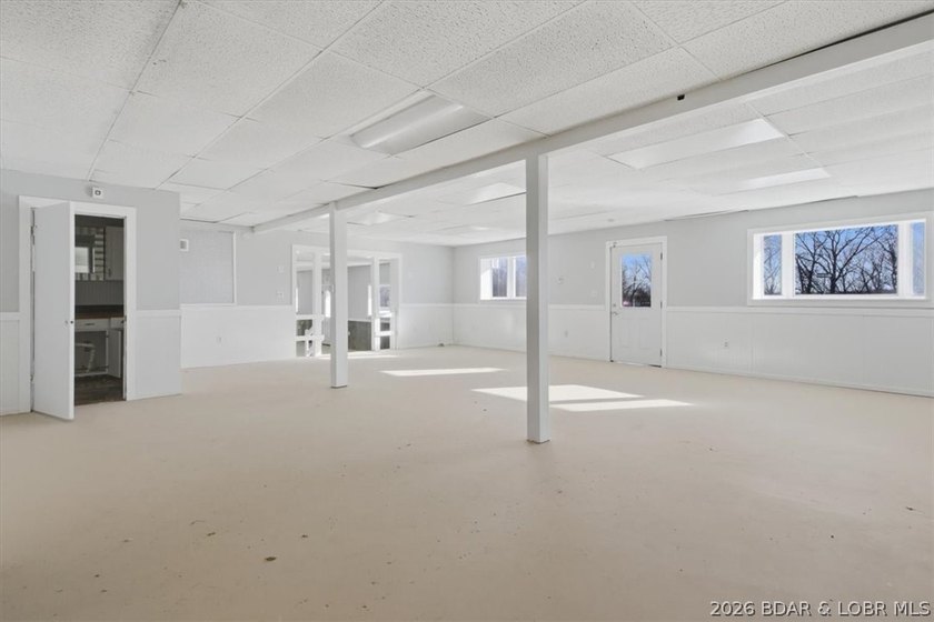Rare opportunity to acquire a fully occupied mixed-use - photo 31