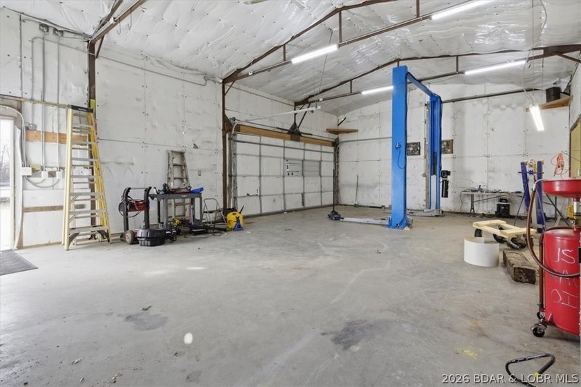 Rare opportunity to acquire a fully occupied mixed-use - photo 40