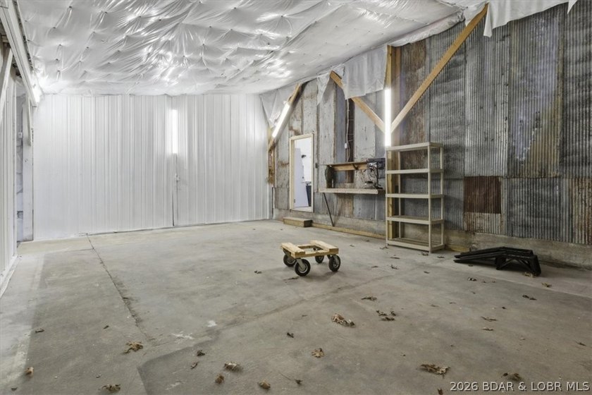 Rare opportunity to acquire a fully occupied mixed-use - photo 42