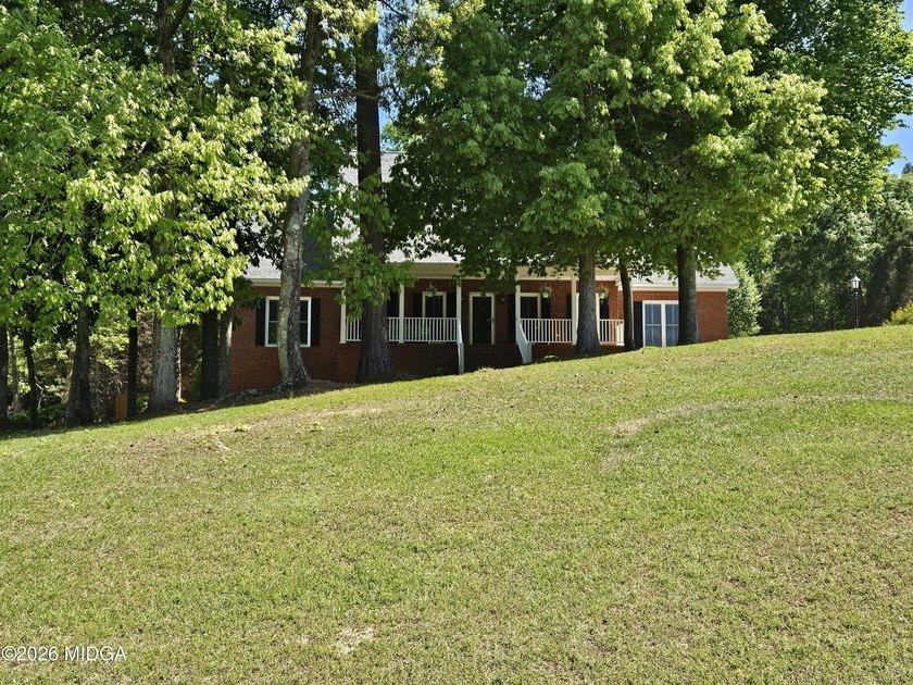 BACK ON THE MARKET DUE TO NO FAULT OF THE SELLER. Ready to spend - photo 8