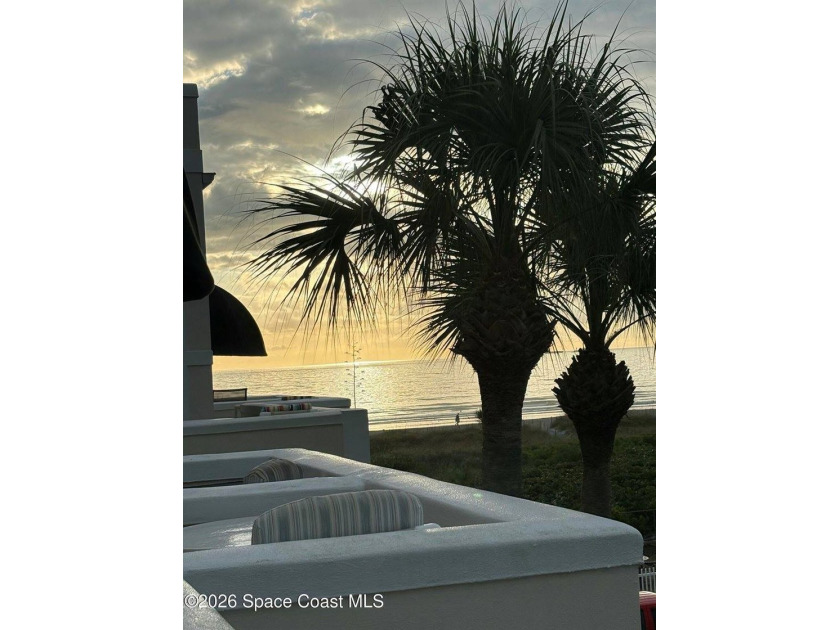 Ocean front complex, gated Royal Mansions! This 2nd floor - photo 3