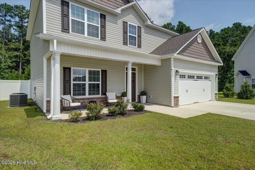Move-in-ready 4 bedroom, 2.5 bath home perfectly tucked in the - photo 5