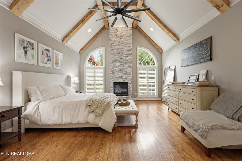 This House Speaks For Itself! Welcome to 1304 Selby Lane - photo 26