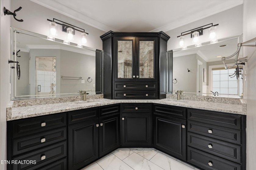 This House Speaks For Itself! Welcome to 1304 Selby Lane - photo 29