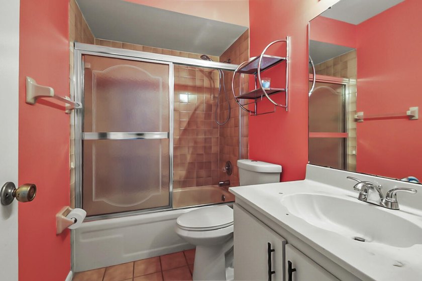 Best kept secret in Palm City, Lovely 3 bedroom townhome, two - photo 29