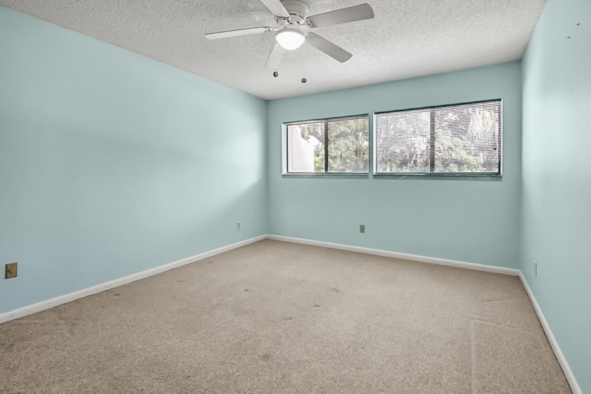 Best kept secret in Palm City, Lovely 3 bedroom townhome, two - photo 31