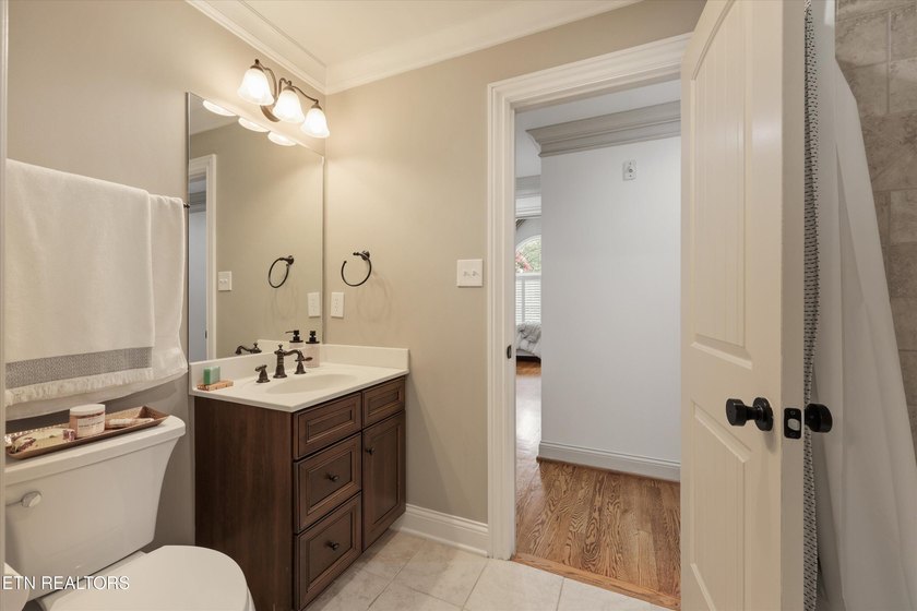This House Speaks For Itself! Welcome to 1304 Selby Lane - photo 34