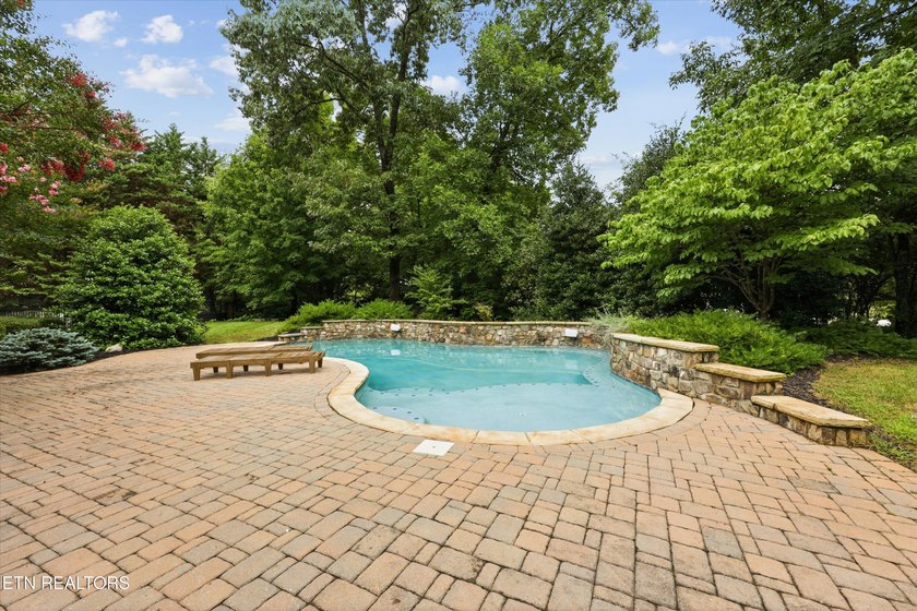 This House Speaks For Itself! Welcome to 1304 Selby Lane - photo 47