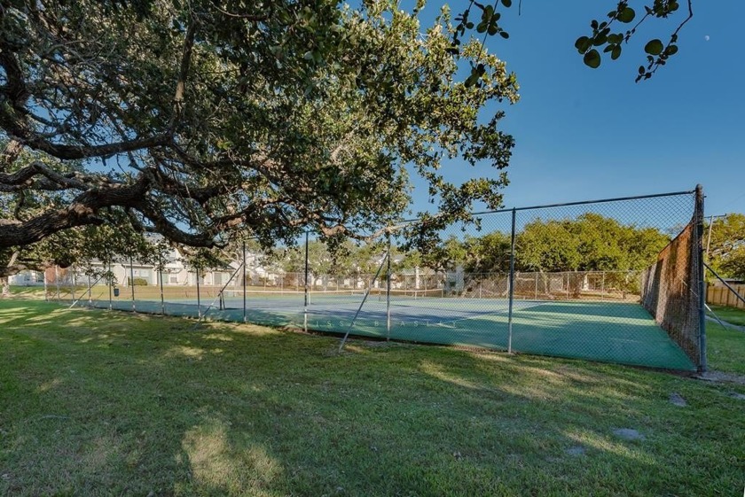 Price reduction on this property in the Rockport Racquet and - photo 18