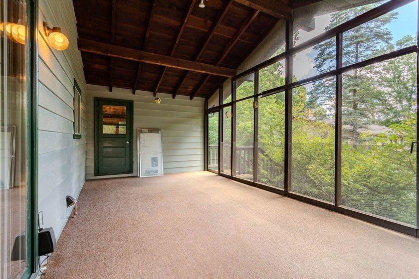 Enjoy the waterfront lifestyle you've been dreaming of! This - photo 18