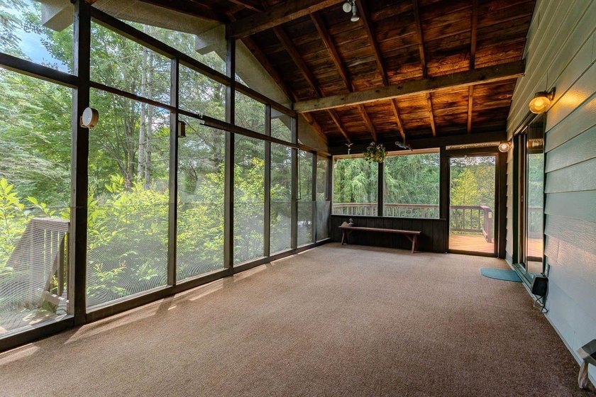 Enjoy the waterfront lifestyle you've been dreaming of! This - photo 19