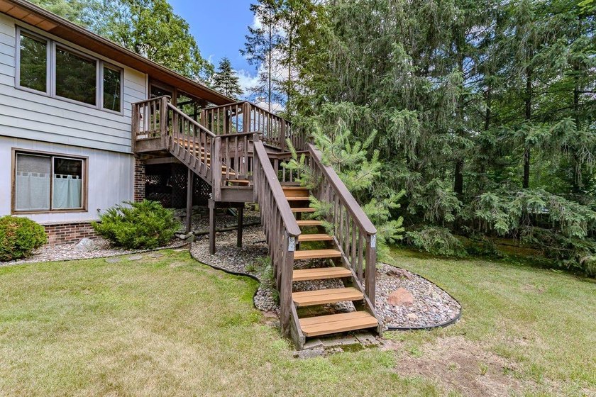 Enjoy the waterfront lifestyle you've been dreaming of! This - photo 24