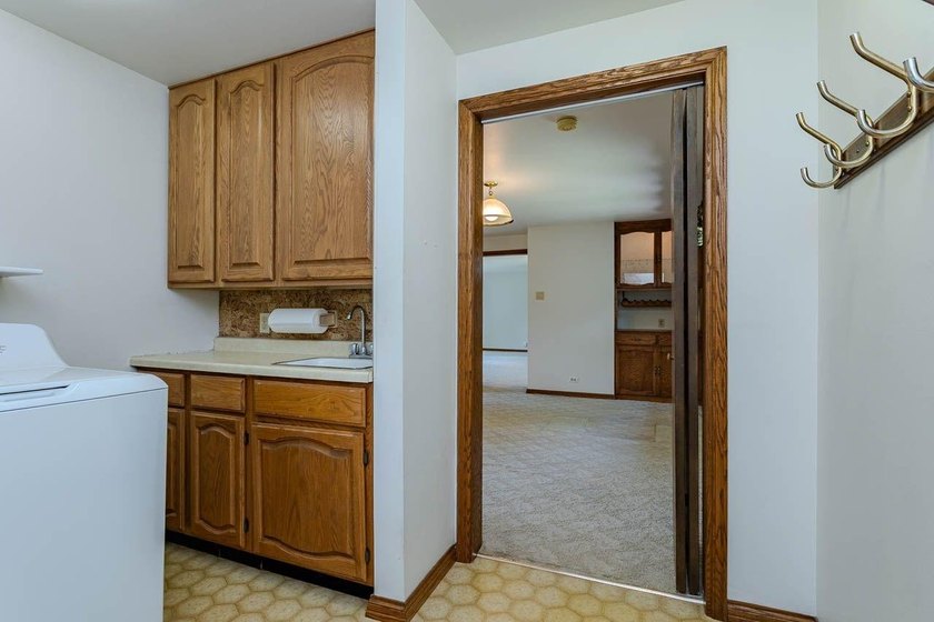 Enjoy the waterfront lifestyle you've been dreaming of! This - photo 26