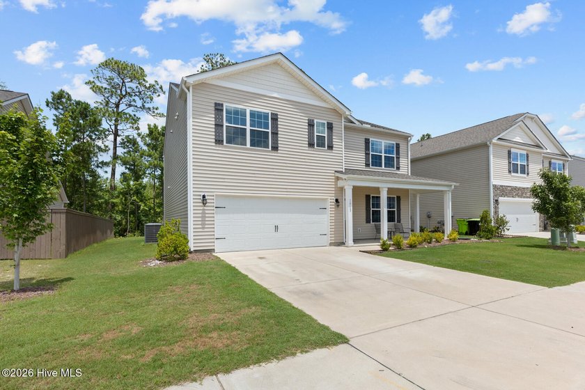 Welcome home to 1013 Ella Bengel Drive in the sought-after West - photo 2