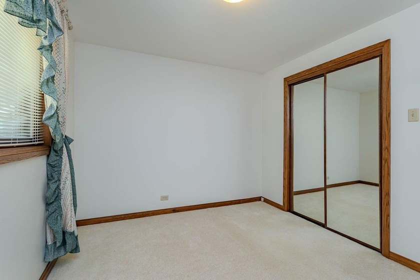 Enjoy the waterfront lifestyle you've been dreaming of! This - photo 41