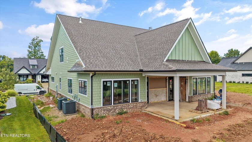 This new construction home is almost done! What we love about - photo 50