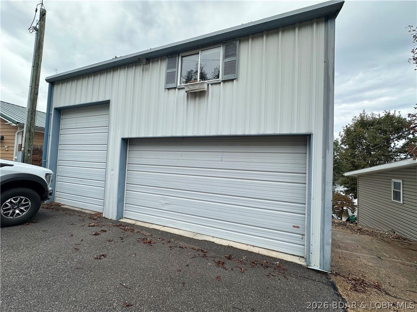 Now includes 10x35 Concrete dock and seller will consider ALL - photo 9