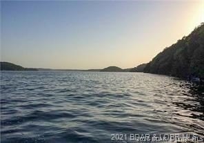 Prime Lakefront Development Opportunity! An incredible location - photo 5
