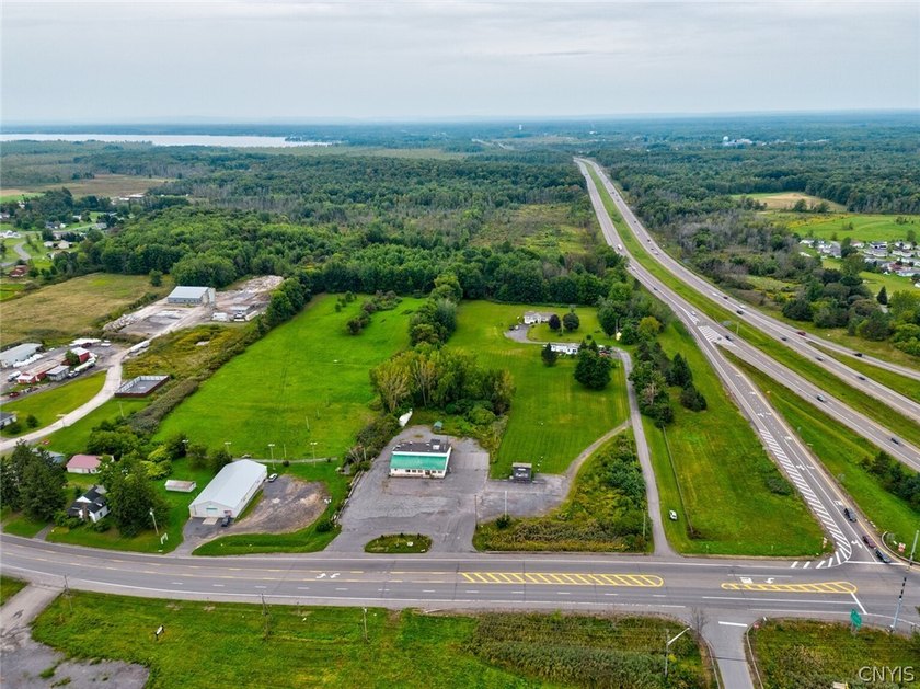 27.88 ACRES RIGHT OFF INTERSTATE-81. EXIT 32!!, * Minutes from - photo 33