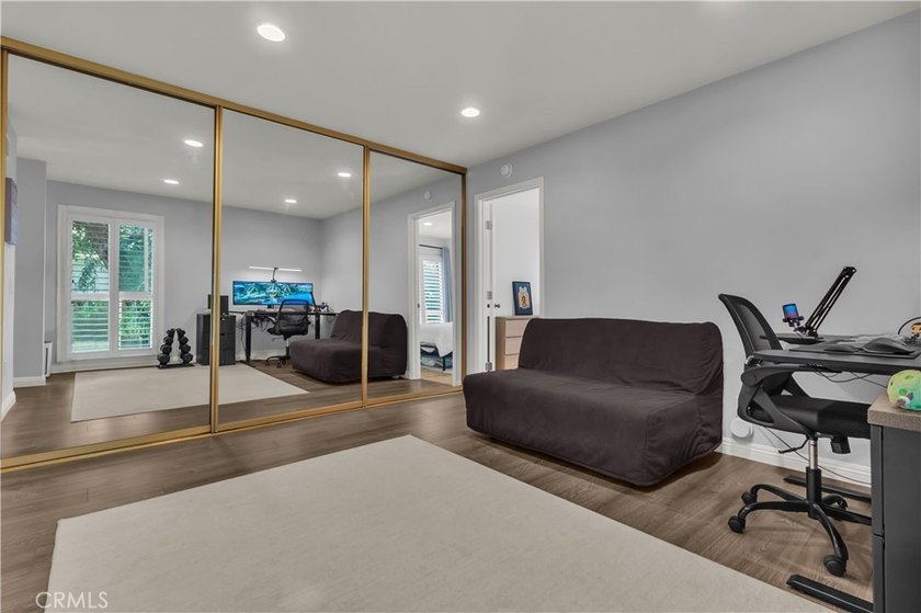 1086 Cabrillo Park Dr #D - photo 12