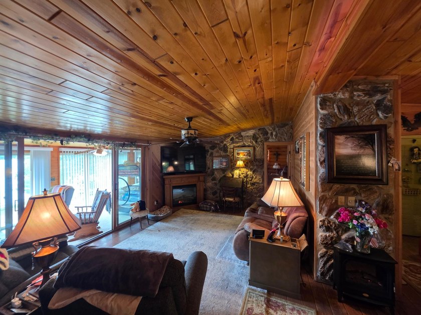 WANT A MILLION-DOLLAR LAKE ALICE VIEW? WE HAVE ONE! The view - photo 13