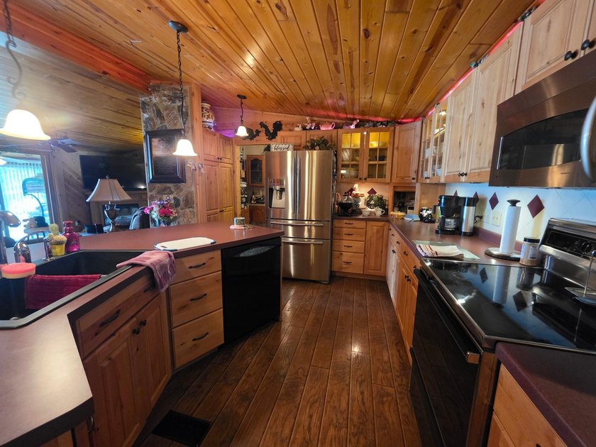 WANT A MILLION-DOLLAR LAKE ALICE VIEW? WE HAVE ONE! The view - photo 16