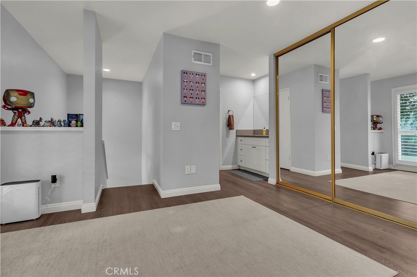 1086 Cabrillo Park Dr #D - photo 19