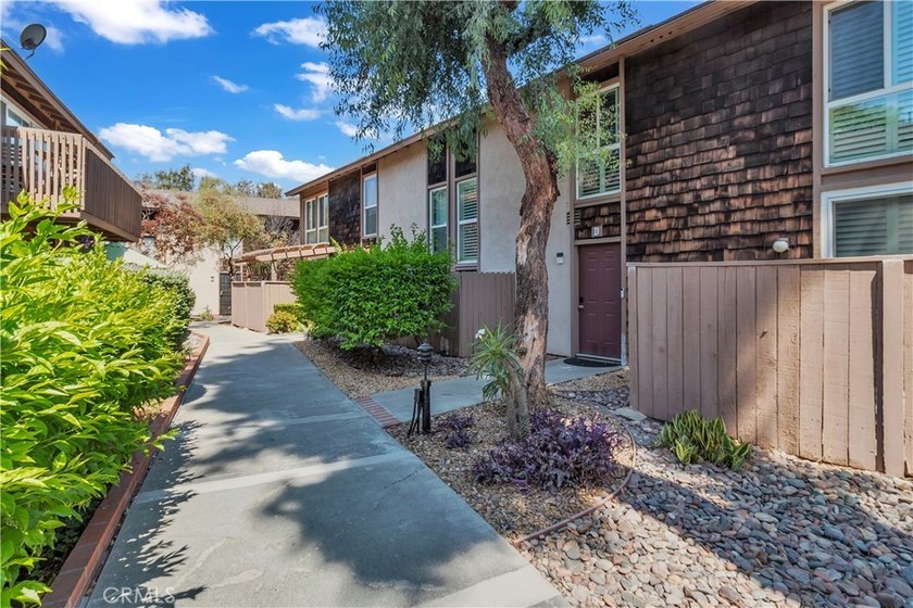 1086 Cabrillo Park Dr #D - photo 24