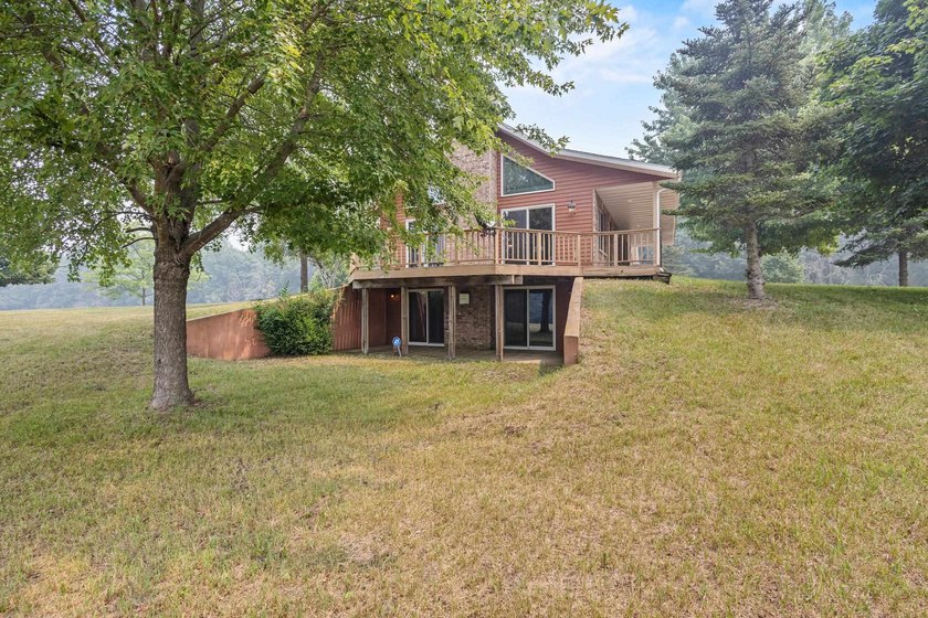 The drive in says it all! A long, tree-lined driveway leads to - photo 25