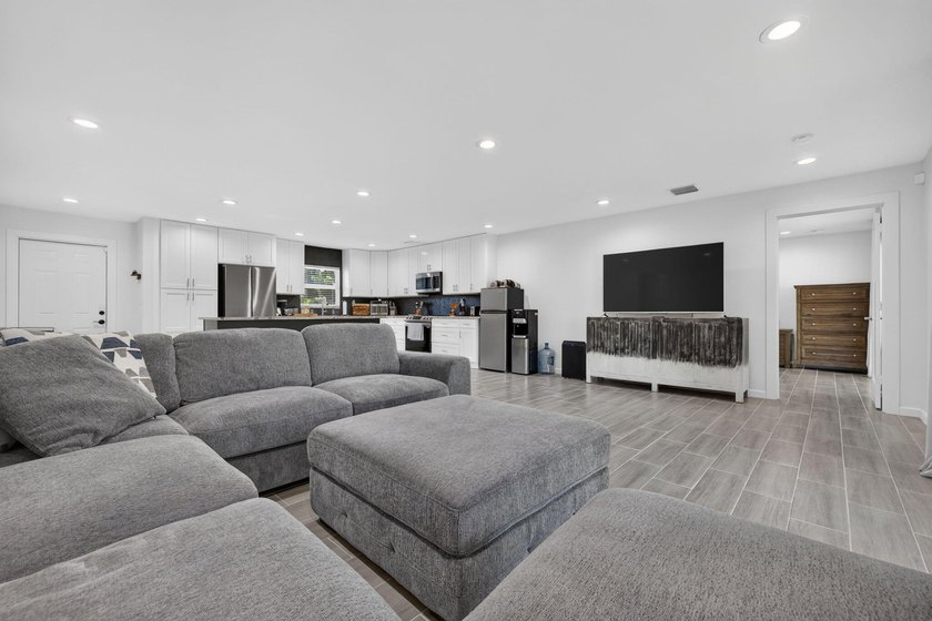 Escape the hustle and bustle and discover the space, privacy - photo 17
