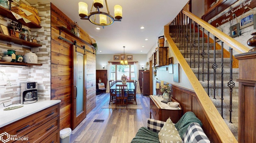Welcome to this beautifully remodeled home in Clear Lake, where - photo 14