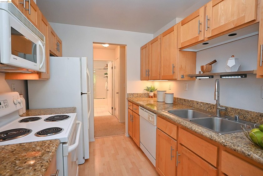 Discover the perfect blend of comfort, privacy, and convenience - photo 16