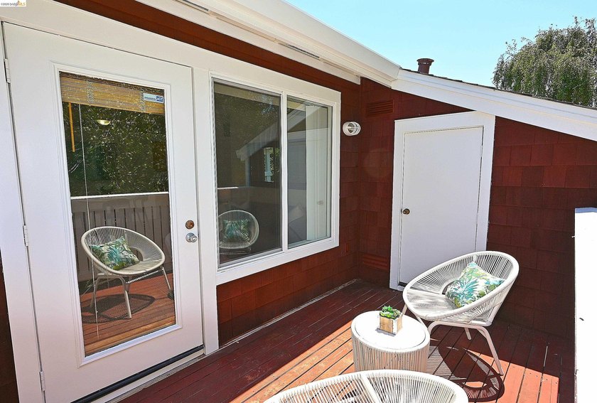 Discover the perfect blend of comfort, privacy, and convenience - photo 30