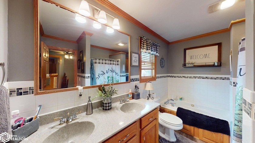 Welcome to this beautifully remodeled home in Clear Lake, where - photo 35