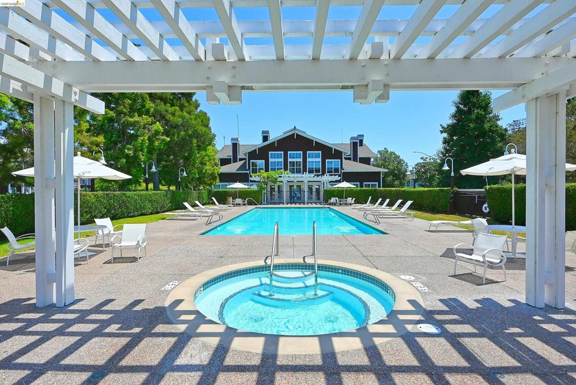 Discover the perfect blend of comfort, privacy, and convenience - photo 39