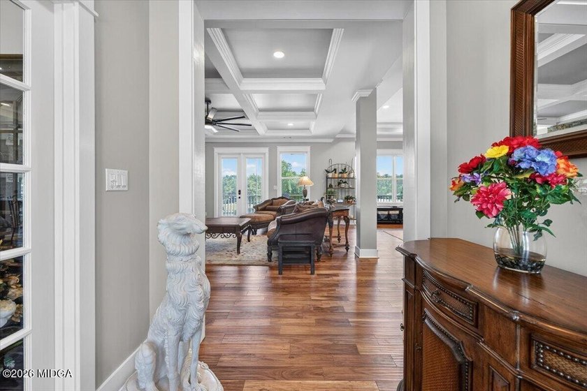 Tucked away in a private cove and set on an expansive 3 acre lot - photo 4