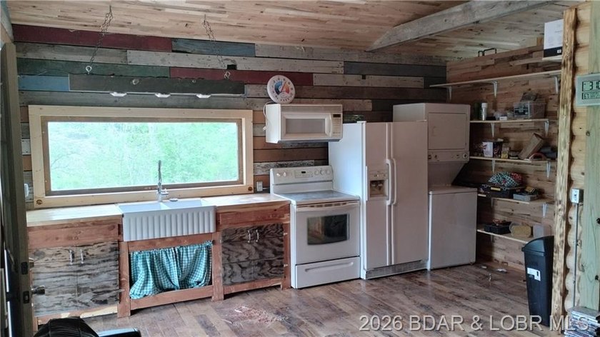 **Back on market do to no fault of seller. **
Tucked just off - photo 7