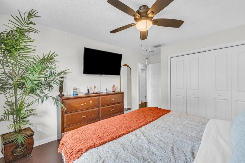 Welcome to 4167 Russell Street in the heart of Jupiter! This - photo 26