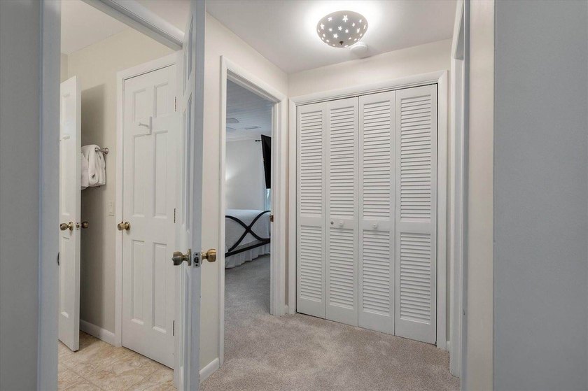 Nestled on the highly sought-after Kiawah Island, this 4-bedroom - photo 36